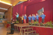 Singkreis Starzeln (klein) unter der Führung von Leonie Schuler