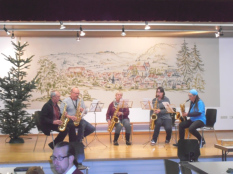 Der Musikverein eröffnet den Abend