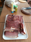 Leckeres Rauchfleisch von den "Schlachtfest-Schweinen"