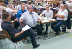 Mike Krell, Michael Ashcroft, Dr. Goetz und Walter Heilig