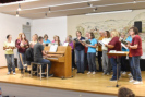 Chorvortrag der „Vocal Harmonies“ aus Burladingen unter Michael Binder