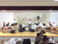 Als letzten Programmpunkt spielten die Bläser von "Wonderbrass" noch einige Lieder, und wurden unter Rufen nach "Zugaben" vom Publikum mit reichlich Applaus belohnt. Danke!