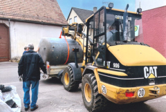 Vorsichtig auf den Hänger damit